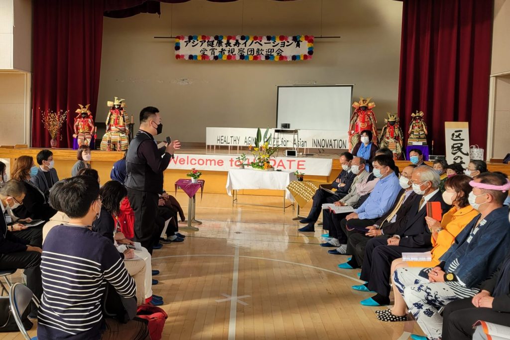 Discussion on each side's activities