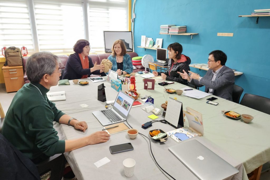 Briefing by Mr. Cho Moon-Han about Nolluwa