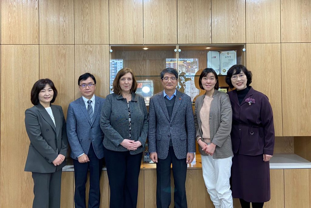Meeting Mr. Jang Soomok, Head of Busan Gyeongnam Regional Headquarters